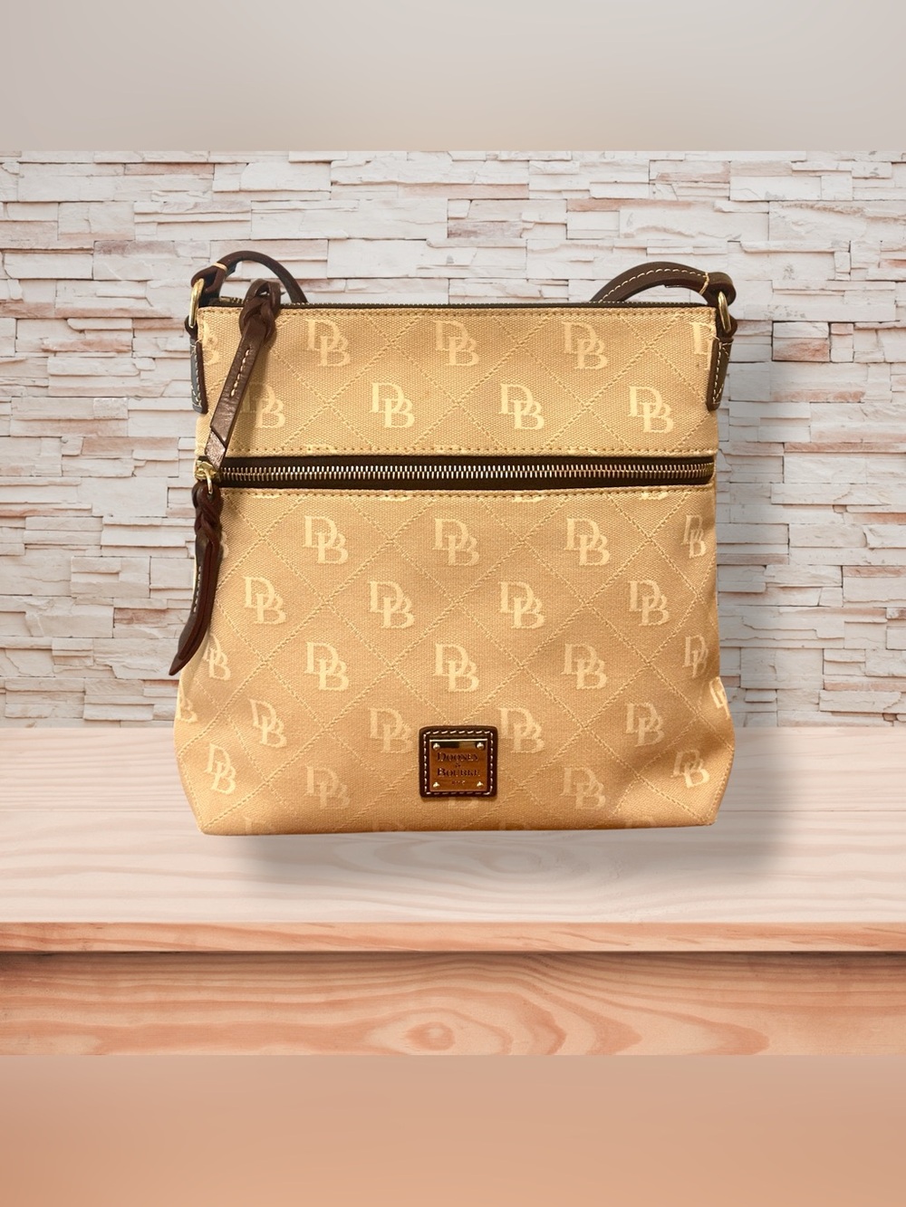 Authentic Dooney & Bourke Maxi Quilt DB Signature Crossbody Bag
